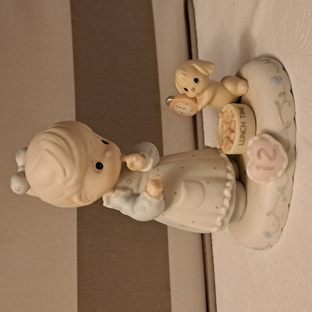 Precious Moments Growing In Grace Age 12 - 260932